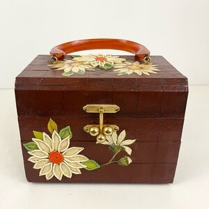 Vintage 60’s / 70’s Floral Daisy Wooden Box Purse with Handle Artist Signed